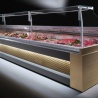 Slagerij koeltoonbank voorzien Plaatkoeling.
