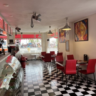 Ter Overname Cafetaria in Delft met alcohol- en speelautomaten vergunning!!!