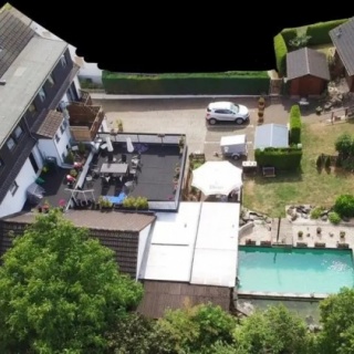 Hotel (10 kamers) en Restaurant