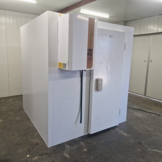 Koelcel 180 x 180 x 200 cm stekker klaar