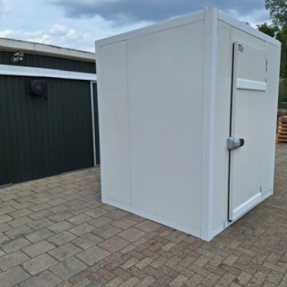 Koelcel 230 x 200 x 260 cm stekker klaar