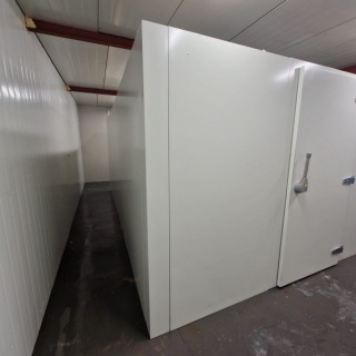 Koelcel 361 x 496 x 218 cm