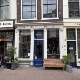 Instapklare schitterende Gastrobar met (tuin) terras