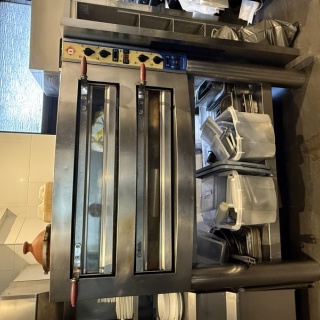 Pizza oven
